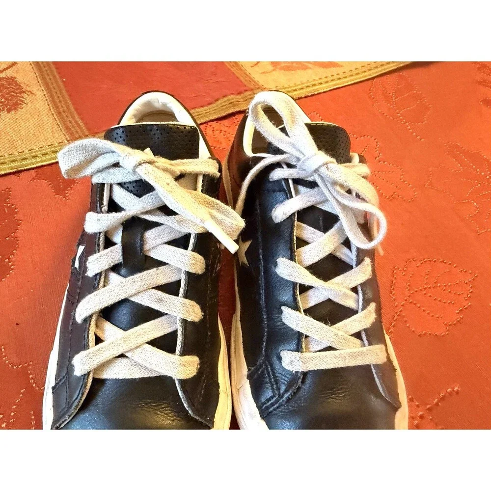 Converse product pair